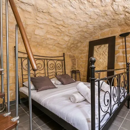 Luckey Homes - Rue De Clery *