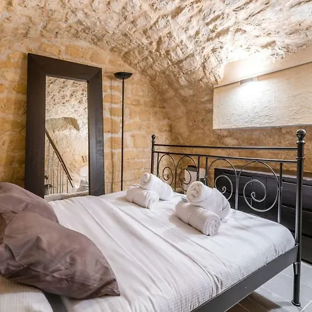 Luckey Homes - Rue De Clery פריז